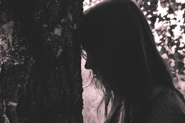 付き合えないけど好きでいてと男性に思う女性心理 別れの神様